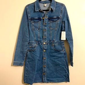 GUESS! Yes!! Blue Space Wash Denim Long Sleeve Dress! A knockout! BRAND NEW!